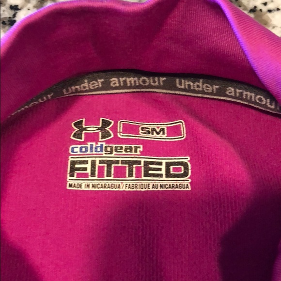 Under armour cold gear fitted top - Picture 2 of 2